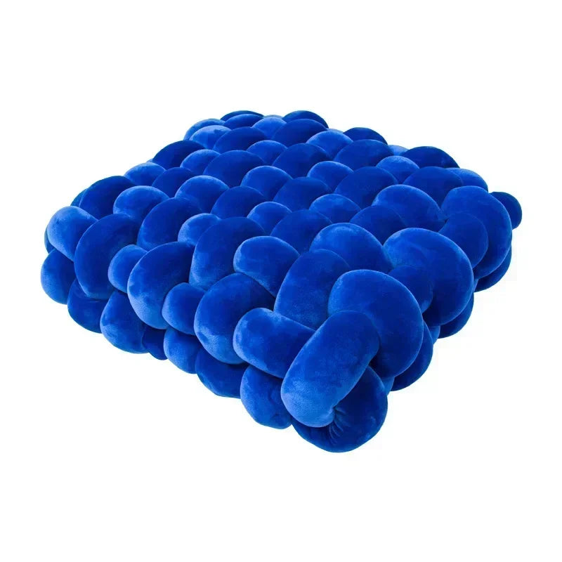 Scandinavian Knot Cushion